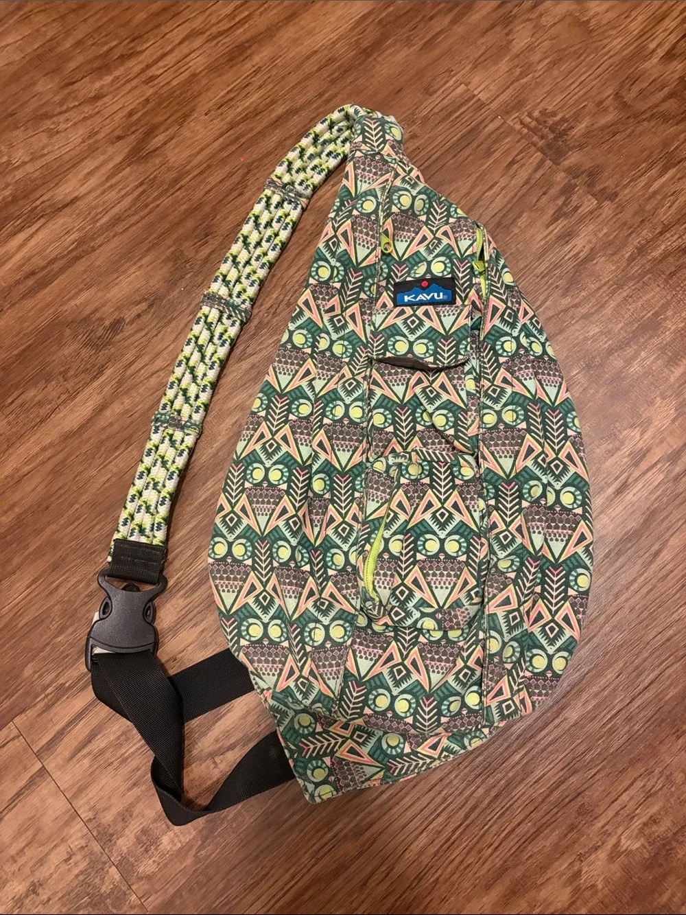 Kavu Green Geometric Pattern Rope Sling Bag with Yellow Accents